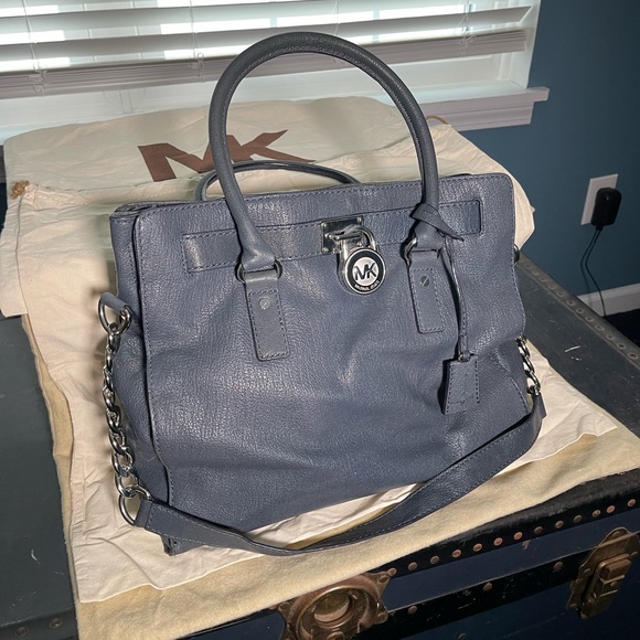 Michael Kors pocketbook - Picture 4 of 4
